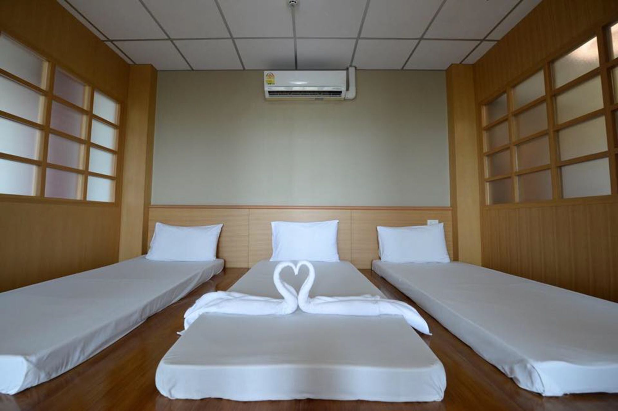 Paradise Resort Ban Nong Pla Lai Luaran gambar